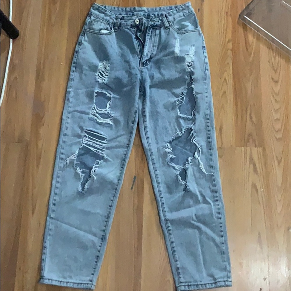 High waisted jeans
